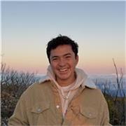 Architecte DE d’origine, je suis à l’aise dans plusieurs domaines. Je sais également expliquer à quoi servent les connaissances