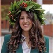 Insegnante di scienze (chimica, biologia, scienze della terra) a studenti di scuola superiore e medie
