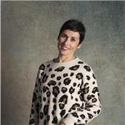 Doy clases presenciales de contabilidad, fiscalidad, costes, logística, análisis de balances, soporte en TFG