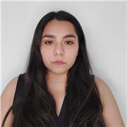 Profesora de matemáticas y física, con experiencia en alumnos de educación básica y media desde los 14 años