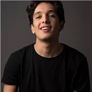 Soy profesor de portugués y nativo del idioma! Estoy aquí para ayudarte a dominar esta hermosa lengua