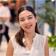 Hi! I’m a patient and friendly English tutor who loves helping students feel confident when speaking English. 