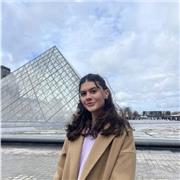 Sehr geehrte Damen und Herren,
hiermit bewerbe ich mich als Nachhilfelehrer/in für Ihr Institut. Mit meiner Leidenschaft für das