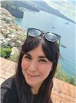 Diplomata in perito aziendale corrispondente in lingue estere e successivamente laureata in scienze della formazione primaria impartisco lezioni a ragazzi di elementari medie e licei. materie : inglese, francese, diritto, economia (teoria), storia, italia