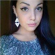 Laureata in lettere moderne impartisce ripetizioni di materie umanistiche o aiuto compiti per i più piccoli