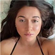 Étudiante STAPS Proposant des cours de physique chimie