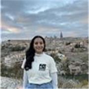 Profesora titulada situada en A Coruña ofreciendo clases particulares o cursos de cualquier nivel y para todas las edades