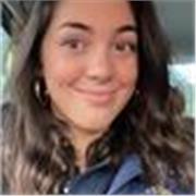 Estudiante de Enfermería con más de un 13 en la PEVAU y más de 3 años de experiencia ofreciendo clases particulares y de refuerzo.