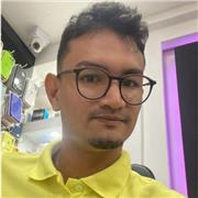 Estudiante de ingeniería civil con experiencia en refuerzos de estudiantes de 10 y 11