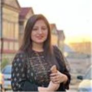 Soy una profesora con experiencia que ayuda a adultos a hablar con confianza.