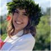 Diplomata in Conservatorio offre lezioni private di pianoforte