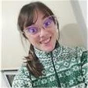 Maestra de nivel primario con quince años de antigüedad. Estudiante avanzado de la escuela de Fonoaudiología de Rosario