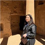 Étudiante en archéologie