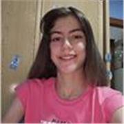 Me defino como una persona amable y daré clases de inglés a niños de infantil y primaria porque los niños pequeños me apasionan!!