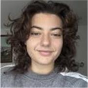 Studentessa di chimica al terzo anno, mi piace quello che studio e vorrei trasmetterlo