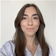 Étudiante donnant des cours particuliers