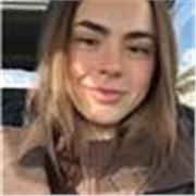 Estudiante de doble grado en comunicación audiovisual y periodismo, con gran pasión por el aprendizaje. Clases 100% online. 