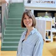 Consultora y formadora especializada en IA aplicada, práctica y responsable. Doy clases a profesionales, docentes, emprendedores