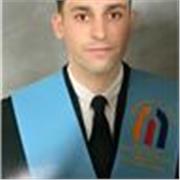 Profesor que imparte todas las áreas de educación primaria