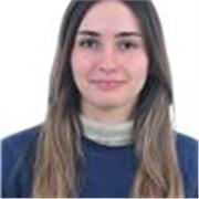 Profesora de apoyo escolar con experiencia con estudiantes de secundaria