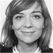 Profesora de Secundaria y Bachillerato, graduada en Arquitectura de la Edificación