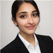 Warwick Law student, a fluent tutor providing clear, supportive lessons to help students improve writing, grammar, and confidence
