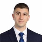 Soy Ingeniero Superior de Caminos, Canales y Puertos, con sólida formación en física, matemáticas y cálculo avanzado. 