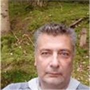 Bonjour Enseignant en mathématiques et physique chimie, je vous propose mes services pour des cours particuliers