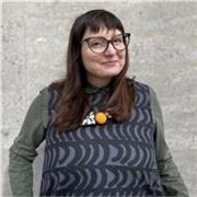 Art teacher (25+ yrs) – online creative art lessons for kids & adults / Kunstlehrerin (25+ Jahre) – kreative Kunststunden für Kinder, Erwachsene