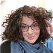 Laureanda in lingue impartisce lezioni di francese (lingua/letteratura). Disponibile anche per correzione traduzioni e conversazione