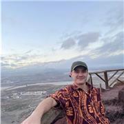 I give private Spanish and English lessons to children and adults