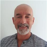 Soy coach y acompaño en esta labor desde hace años. 
Soy experto en gestión de tiempo, comunicación y PNL