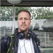 Insegnante con certificazione linguistica offre lezioni di inglese