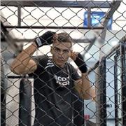 Entrenador y preparador físico para artes marciales mixtas, taekwondo, boxeo y defensa personal