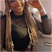 I help students achieve fluency and confidence in English 