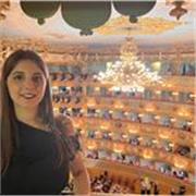 Studentessa universitaria diplomata al liceo linguistico offre lezioni sia online che in presenza (Pordenone, Friuli) 