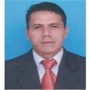 Docente de Filosofía y ciencias Sociales comparte conocimientos a estudiantes de diferentes grados y niveles de estudio