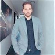 Deutschlehrer, erfahrungsvoll, kreativ, geduldig, interessant, humorvoll, flexibel, verantwortungsvoll