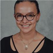 Étudiante en Khâgne, je me propose pour du soutien scolaire/aide devoirs à des élèves de primaire et collège en français