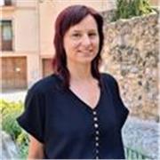 Profesora nativa de inglés estadounidense, certificada TEFL. Clases online para adultos: conversación, Business English y IELTS.