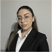 Profesora graduada en Administración y finanzas, puedo dar clases de matemáticas, lengua o inglés hasta 3°-4° de la ESO