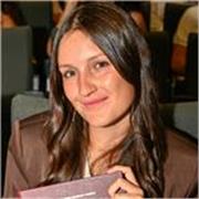 Mi presento: sono Giorgia e ho 23 anni. Sono disponibile per ripetizioni e aiuto compiti di italiano.