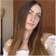 Insegnante per ragazzi/e delle medie e elementari