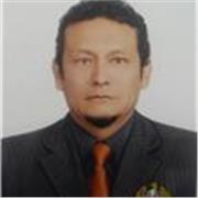 Profesor para ciencias ambientales, con maestrías en gestión ambiental