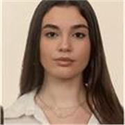 Soy estudiante de Derecho y ADE en la UAM. Tengo un nivel C1 en ingles con un speaking de nivel C2