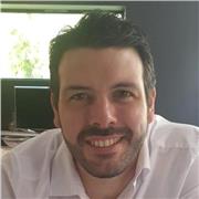 Professeur d'informatique dans l'utilisation de tout type de logiciel ou dans l'utilisation d'un PC