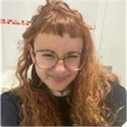 Soy estudiante de Educación Infantil, paciente y motivada, y doy clases a niños y jóvenes en refuerzo escolar e idiomas