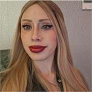 Profesora con amplia experiencia en enseñanza a alumnos de primaria, secundaria, y adultos.