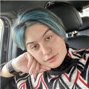 Studentessa universitaria offre lezioni di inglese (in particolare conversazione)