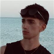 Studente universitario. Ti aiuterò a capire meglio argomenti difficili, acquisire sicurezza per superare compiti in classe